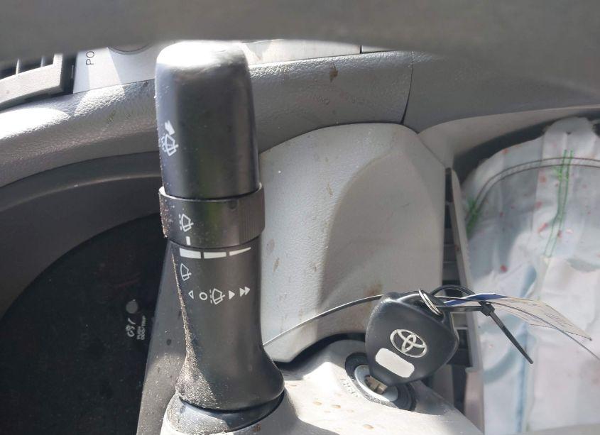 Photo 11 of 2010 Toyota Camry LE (VIN 4T1BF3EK2AU559736)