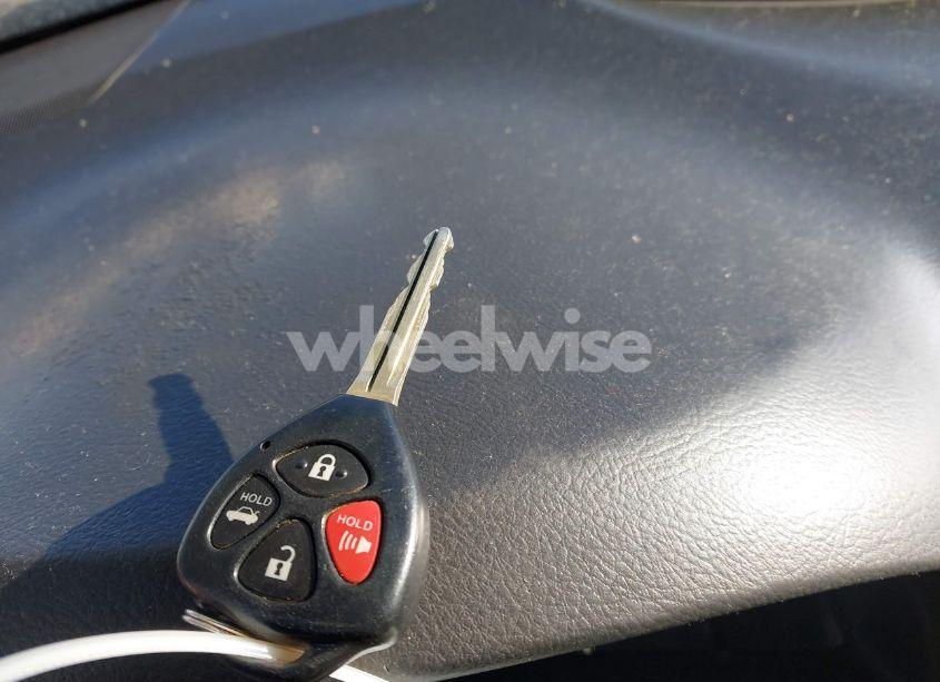 Photo 11 of 2010 Toyota Camry SE (VIN 4T1BF3EK2AU564600)