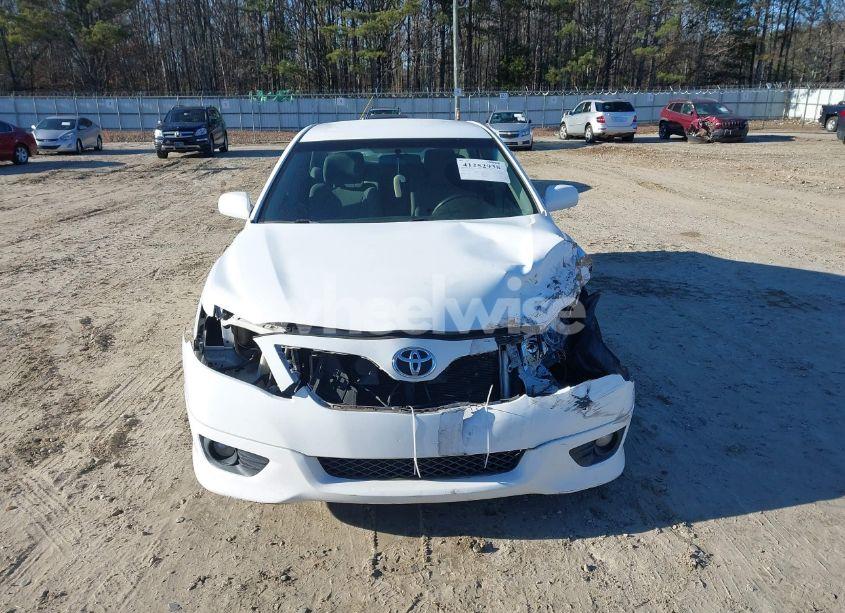 Photo 13 of 2010 Toyota Camry SE (VIN 4T1BF3EK2AU564600)