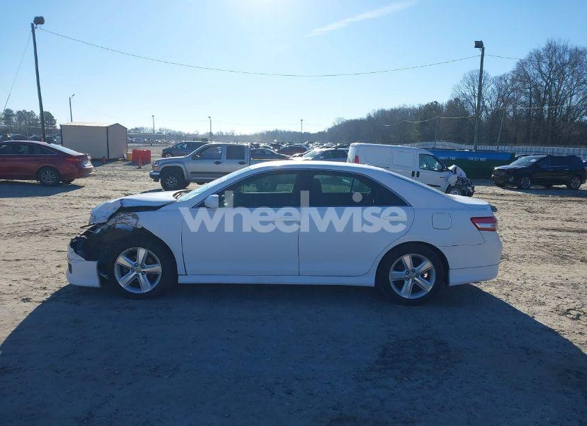 Photo 15 of 2010 Toyota Camry SE (VIN 4T1BF3EK2AU564600)