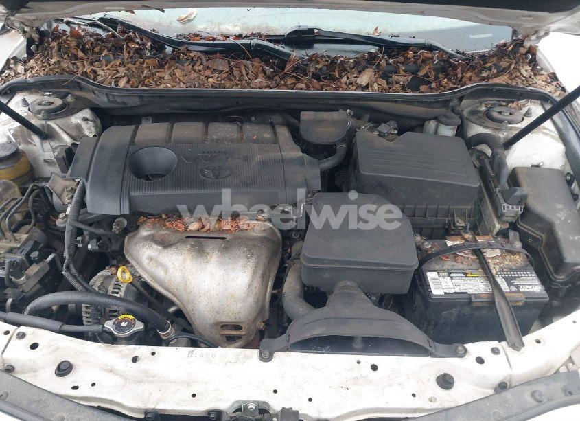 Photo 10 of 2010 Toyota Camry (VIN 4T1BF3EK2AU571000)