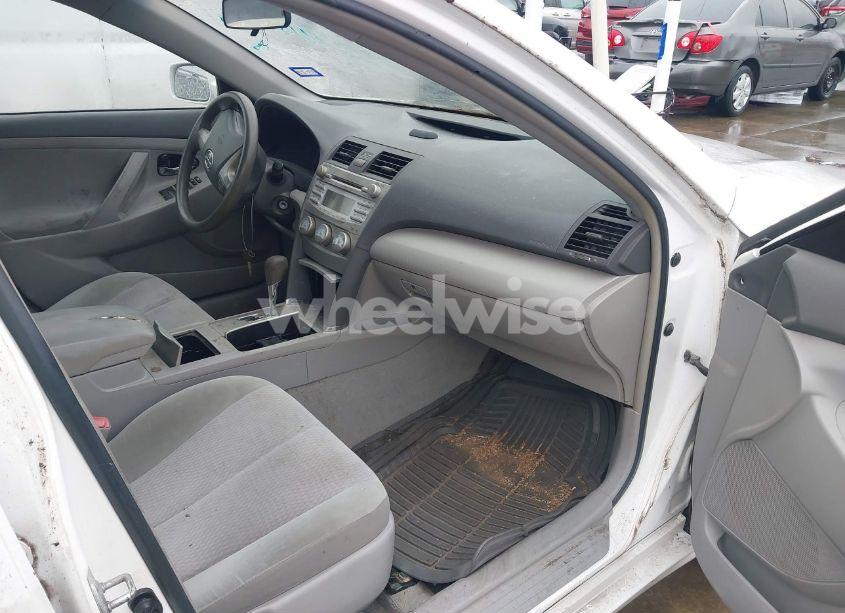 Photo 5 of 2010 Toyota Camry (VIN 4T1BF3EK2AU571000)