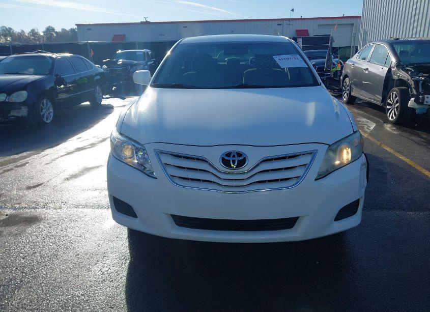 Photo 12 of 2010 Toyota Camry LE (VIN 4T1BF3EK2AU573572)