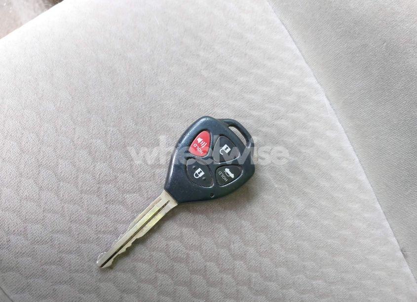 Photo 11 of 2011 Toyota Camry LE (VIN 4T1BF3EK2BU119615)