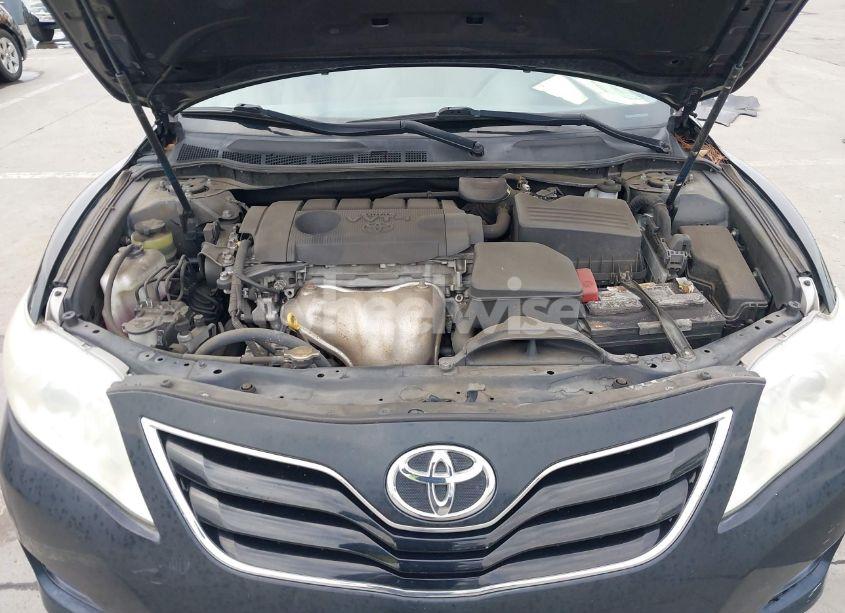 Photo 10 of 2011 Toyota Camry LE (VIN 4T1BF3EK2BU123664)