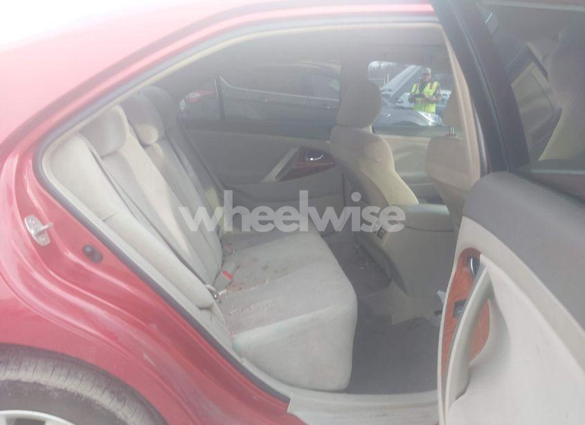 Photo 8 of 2011 Toyota Camry XLE (VIN 4T1BF3EK2BU127682)