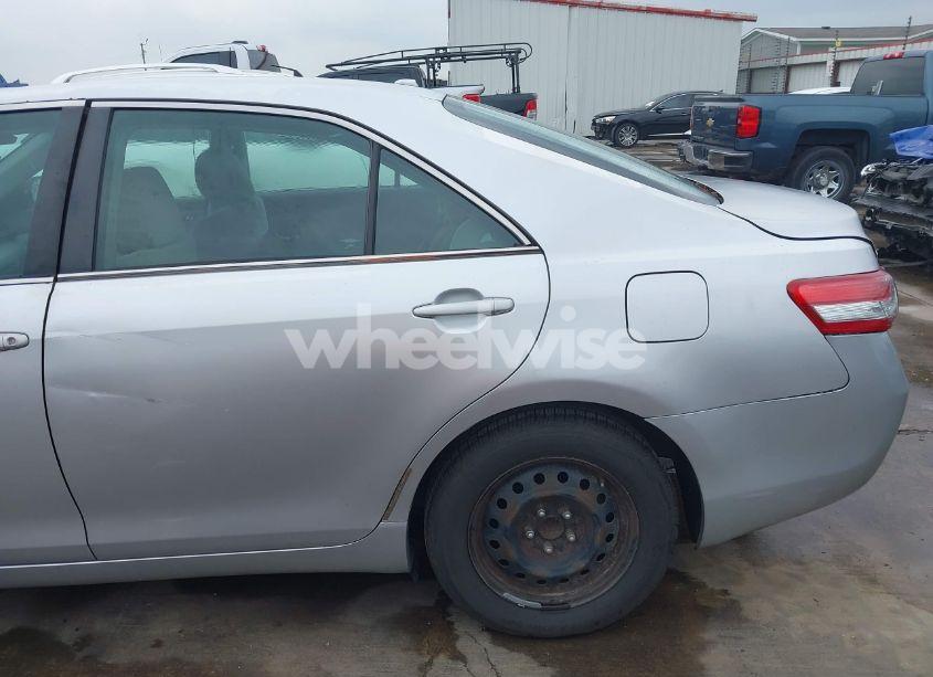 Photo 18 of 2011 Toyota Camry (VIN 4T1BF3EK2BU130159)