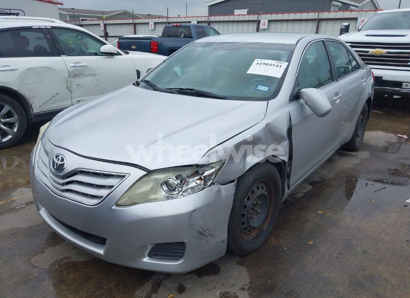 Photo 6 of 2011 Toyota Camry (VIN 4T1BF3EK2BU130159)