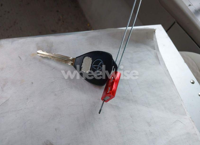 Photo 11 of 2011 Toyota Camry LE (VIN 4T1BF3EK2BU131165)