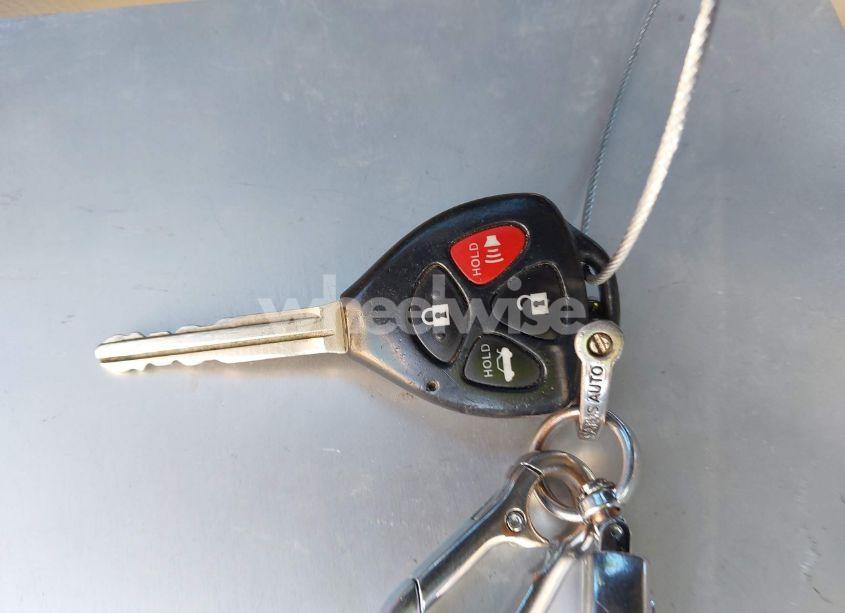 Photo 11 of 2011 Toyota Camry LE (VIN 4T1BF3EK2BU137113)