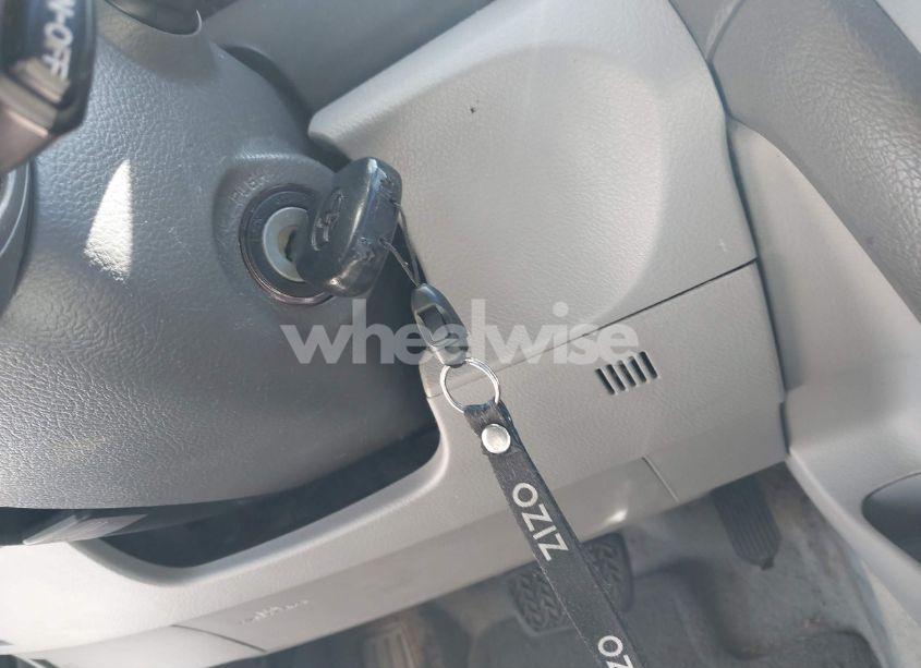 Photo 11 of 2011 Toyota Camry LE (VIN 4T1BF3EK2BU138441)