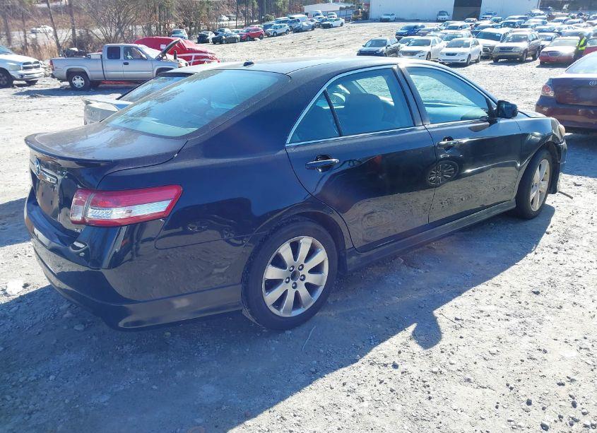 Photo 4 of 2011 Toyota Camry SE (VIN 4T1BF3EK2BU138830)
