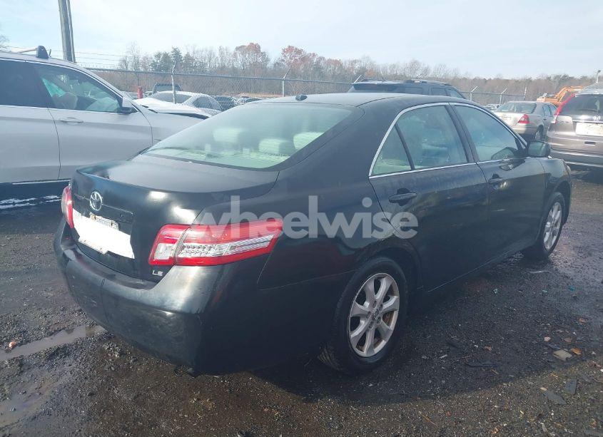 Photo 4 of 2011 Toyota Camry LE (VIN 4T1BF3EK2BU147902)