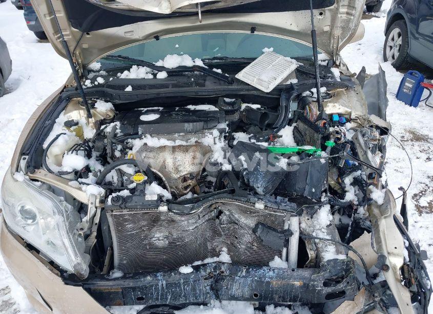 Photo 10 of 2011 Toyota Camry LE (VIN 4T1BF3EK2BU150251)