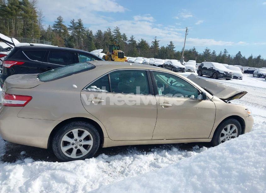 Photo 12 of 2011 Toyota Camry LE (VIN 4T1BF3EK2BU150251)