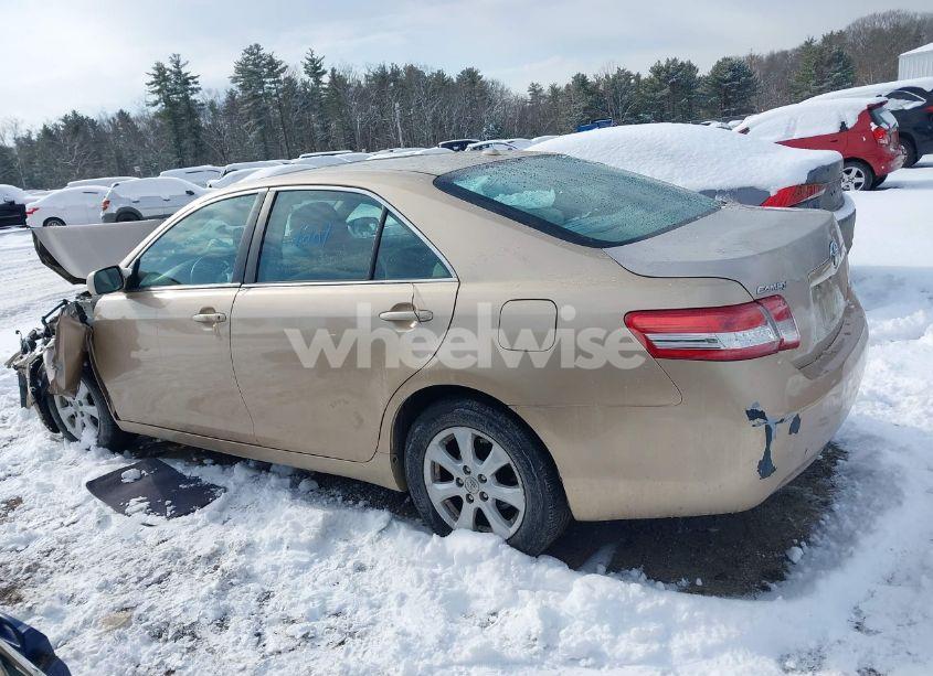 Photo 13 of 2011 Toyota Camry LE (VIN 4T1BF3EK2BU150251)