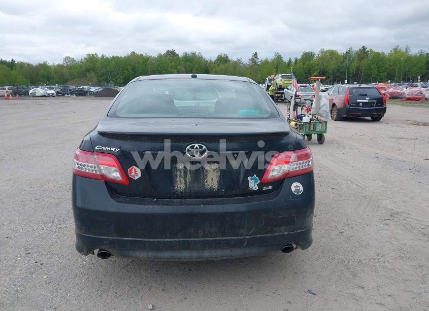 Photo 15 of 2011 Toyota Camry SE (VIN 4T1BF3EK2BU158267)