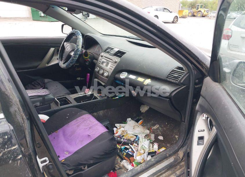 Photo 5 of 2011 Toyota Camry SE (VIN 4T1BF3EK2BU158267)