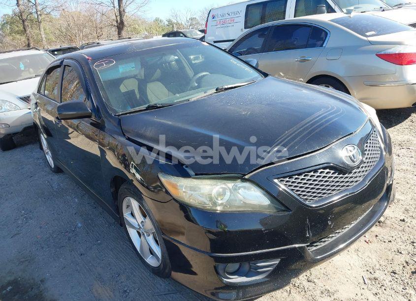 2011 Toyota Camry SE (VIN 4T1BF3EK2BU160813) main photo