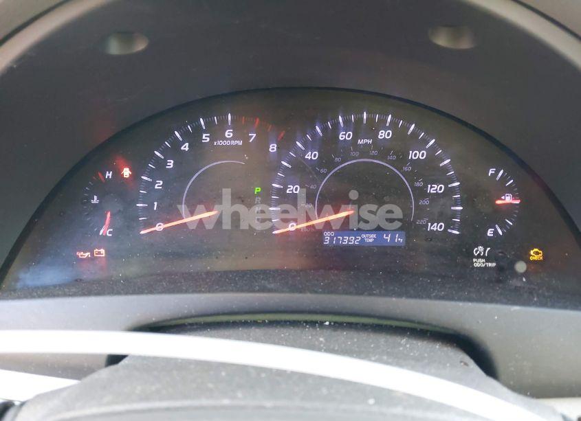 Photo 7 of 2011 Toyota Camry LE (VIN 4T1BF3EK2BU171116)