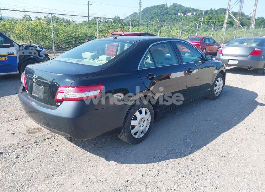 Photo 4 of 2011 Toyota Camry LE (VIN 4T1BF3EK2BU174758)