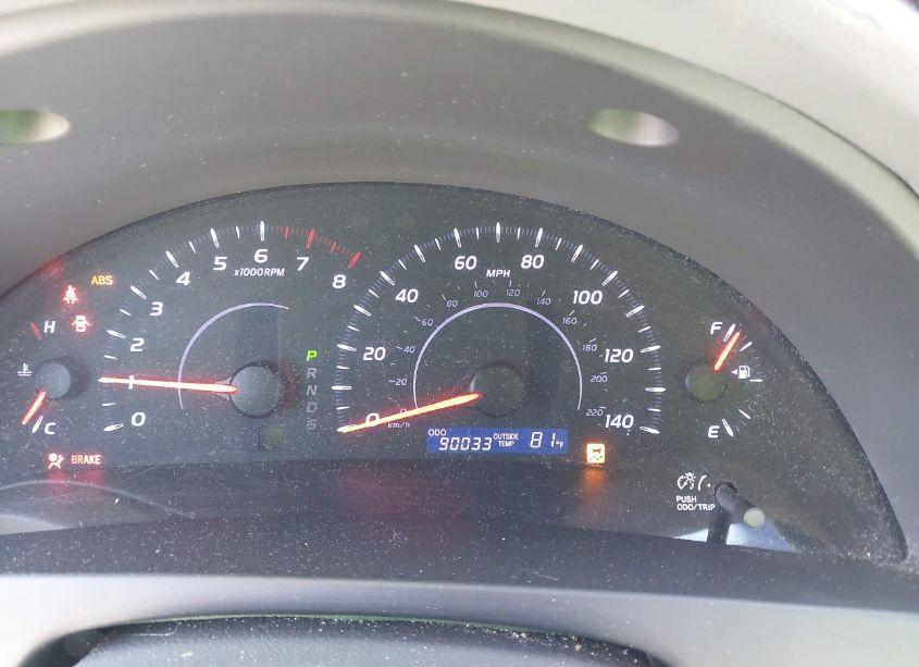 Photo 7 of 2011 Toyota Camry LE (VIN 4T1BF3EK2BU176364)