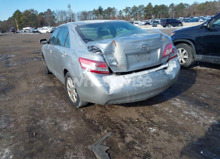 Photo 6 of 2011 Toyota Camry LE (VIN 4T1BF3EK2BU178650)