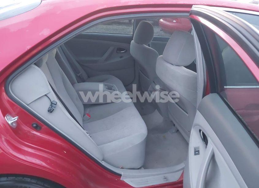 Photo 8 of 2011 Toyota Camry LE (VIN 4T1BF3EK2BU181497)