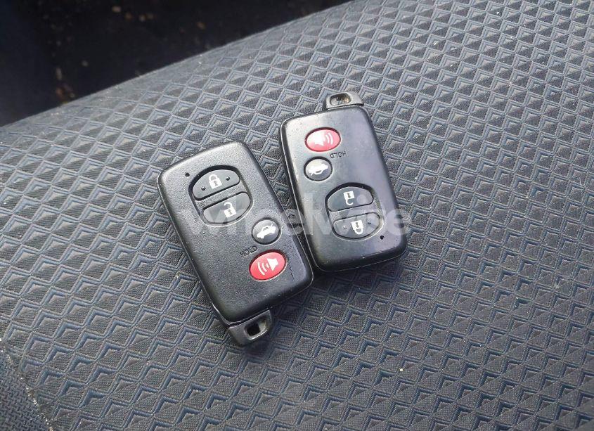 Photo 11 of 2011 Toyota Camry SE (VIN 4T1BF3EK2BU194735)