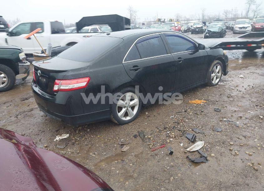 Photo 4 of 2011 Toyota Camry SE (VIN 4T1BF3EK2BU194735)