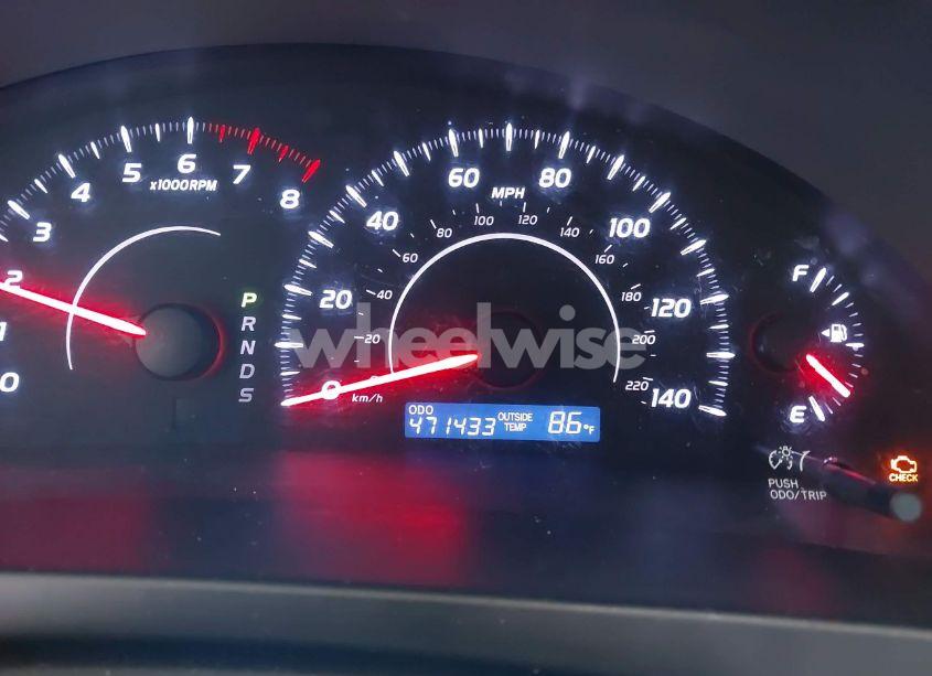 Photo 7 of 2011 Toyota Camry LE (VIN 4T1BF3EK2BU200064)