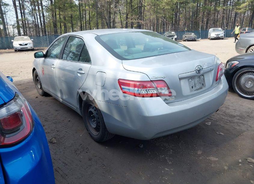 Photo 3 of 2011 Toyota Camry LE (VIN 4T1BF3EK2BU593547)