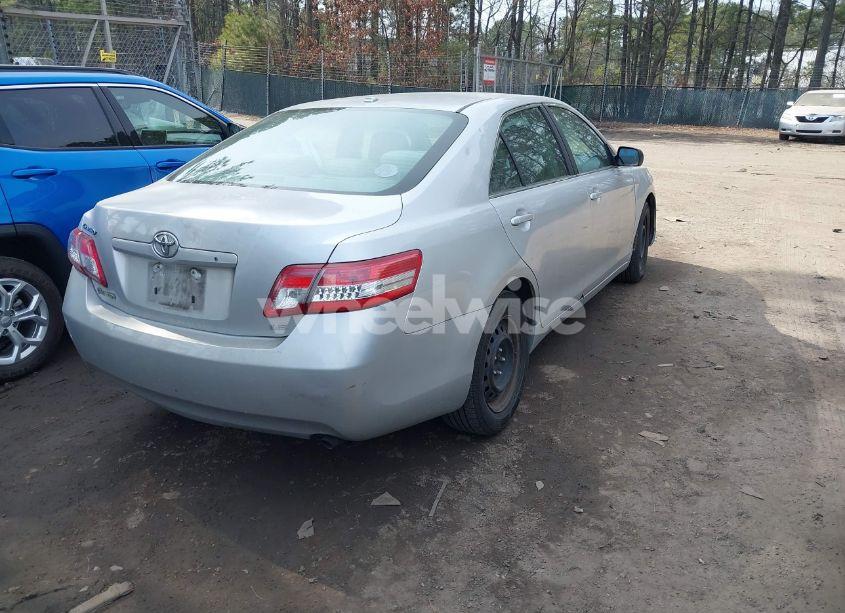 Photo 4 of 2011 Toyota Camry LE (VIN 4T1BF3EK2BU593547)
