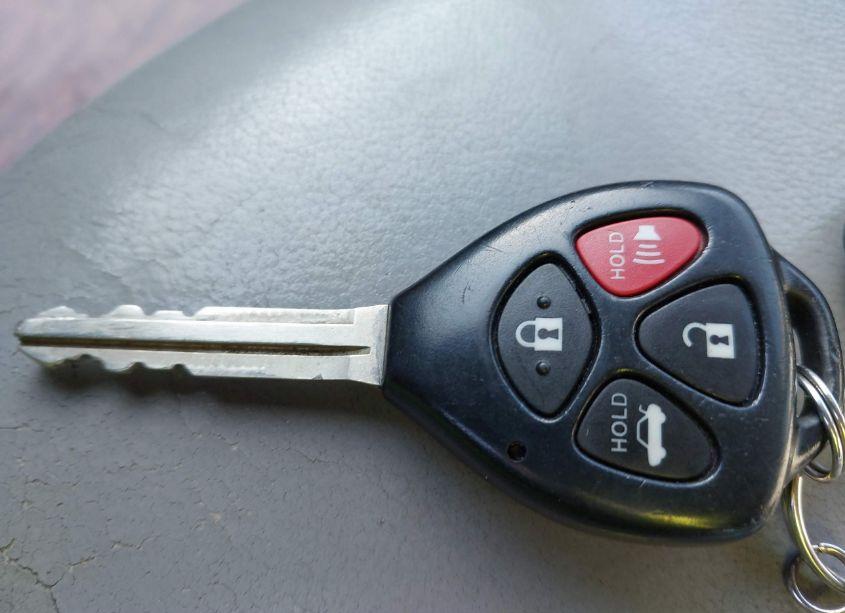 Photo 11 of 2011 Toyota Camry XLE (VIN 4T1BF3EK2BU595427)