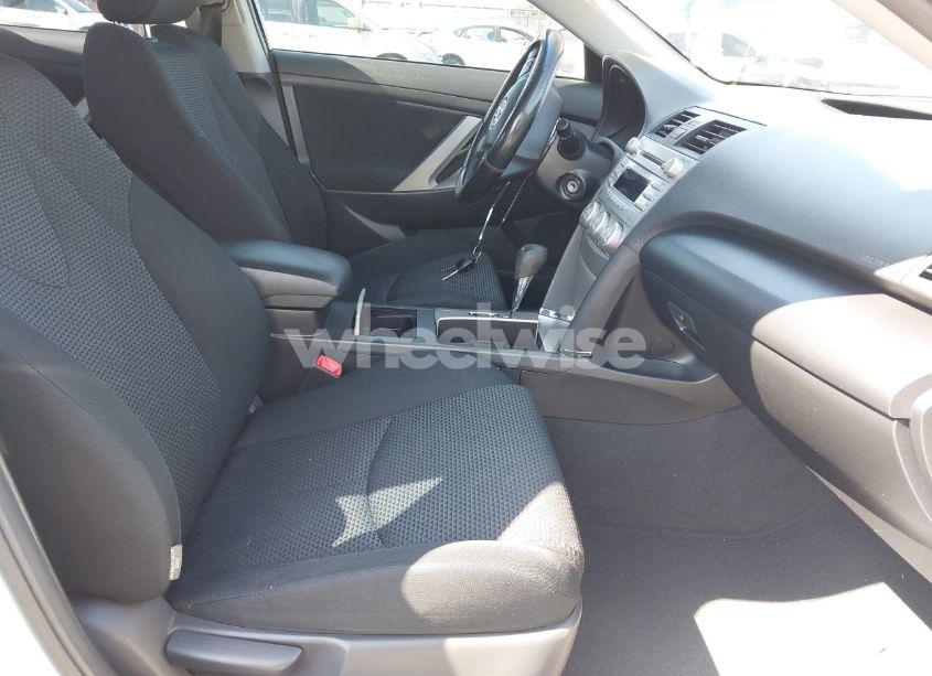 Photo 5 of 2011 Toyota Camry SE (VIN 4T1BF3EK2BU600495)