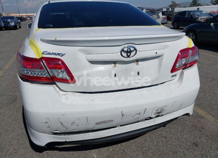 Photo 6 of 2011 Toyota Camry SE (VIN 4T1BF3EK2BU600495)