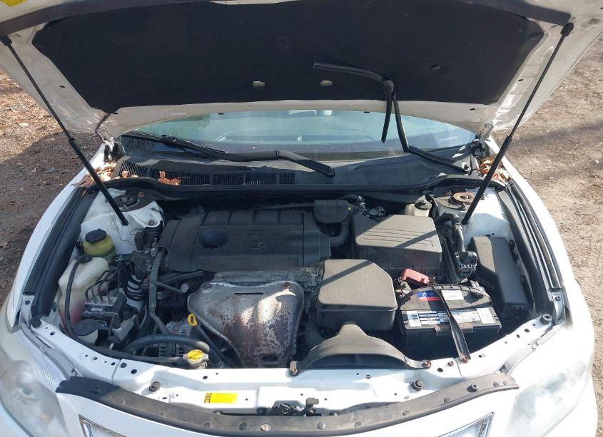 Photo 10 of 2011 Toyota Camry XLE (VIN 4T1BF3EK2BU634761)