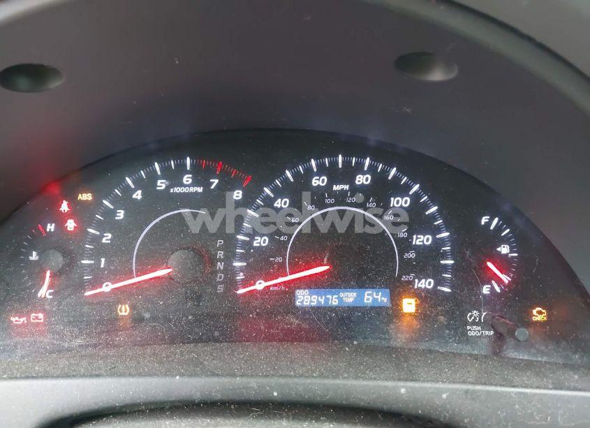 Photo 7 of 2011 Toyota Camry LE (VIN 4T1BF3EK2BU644948)