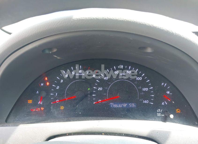 Photo 7 of 2011 Toyota Camry LE (VIN 4T1BF3EK2BU657179)