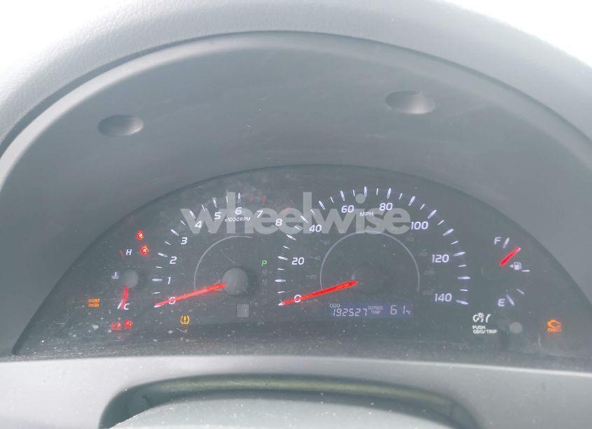 Photo 7 of 2011 Toyota Camry LE (VIN 4T1BF3EK2BU660602)