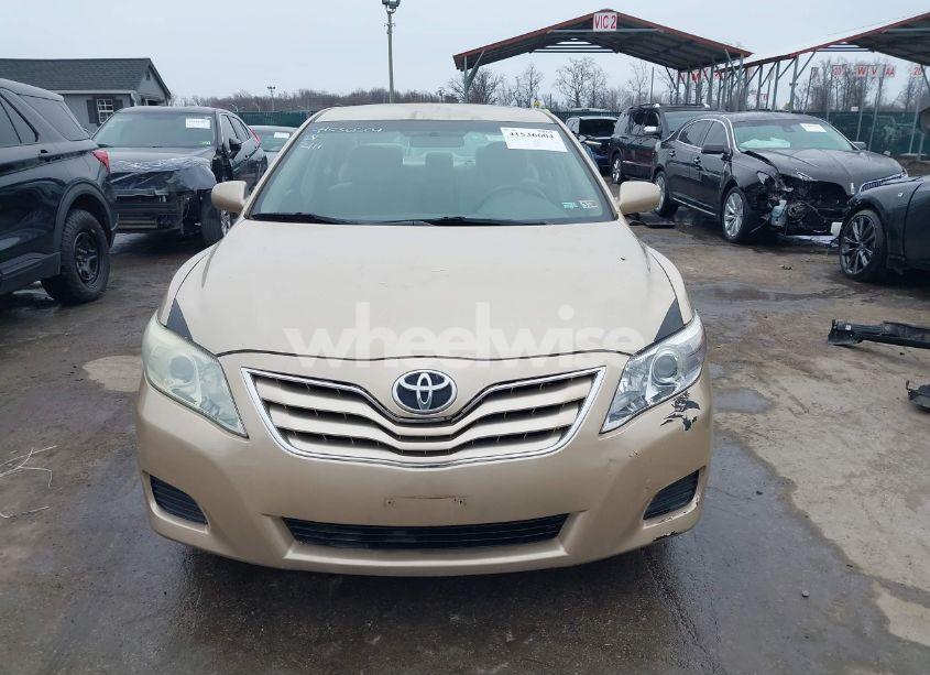 Photo 13 of 2011 Toyota Camry (VIN 4T1BF3EK2BU664715)