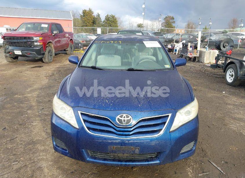 Photo 12 of 2011 Toyota Camry LE (VIN 4T1BF3EK2BU665542)