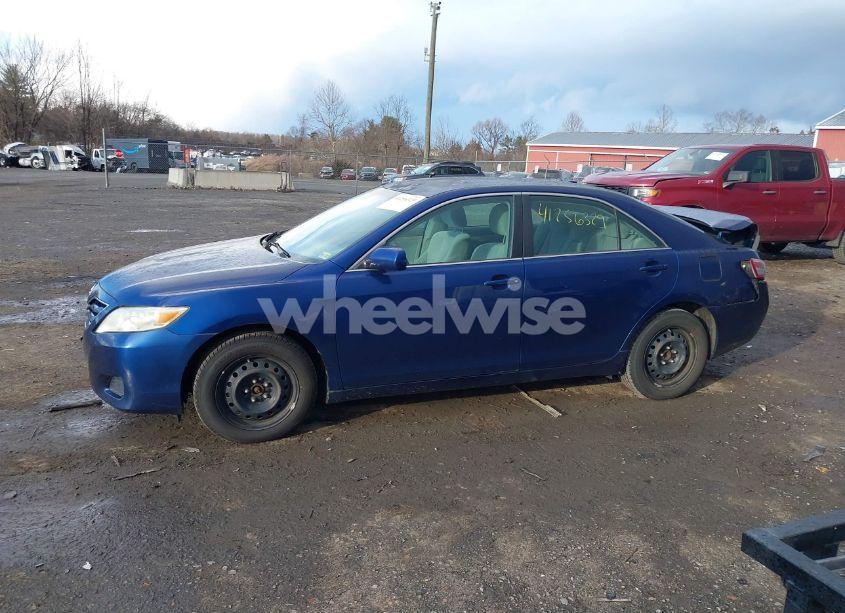 Photo 14 of 2011 Toyota Camry LE (VIN 4T1BF3EK2BU665542)