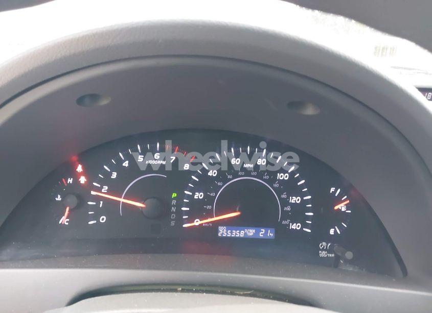 Photo 7 of 2011 Toyota Camry LE (VIN 4T1BF3EK2BU669963)