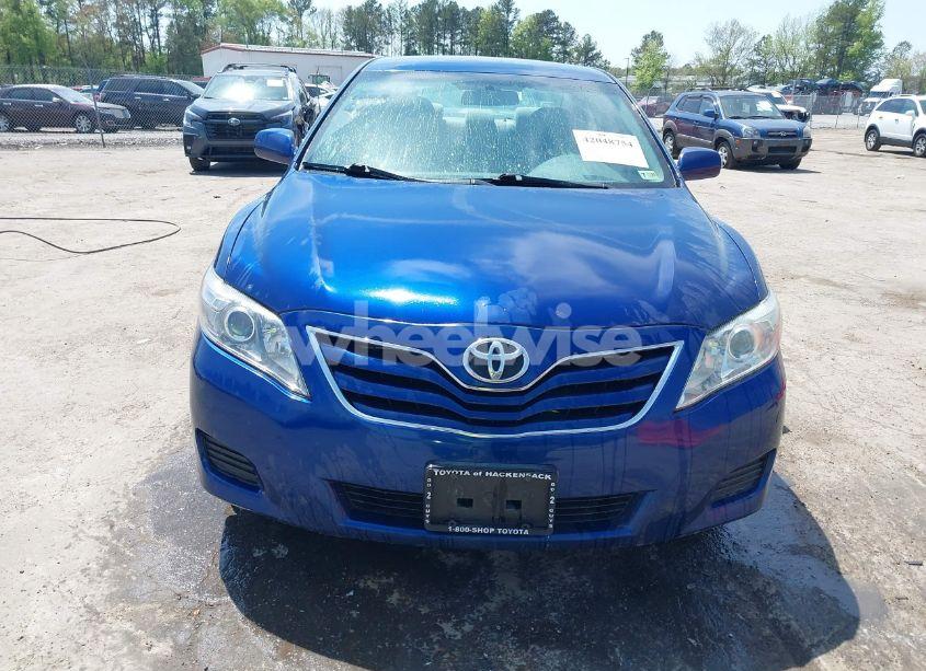 Photo 12 of 2011 Toyota Camry LE (VIN 4T1BF3EK2BU677674)