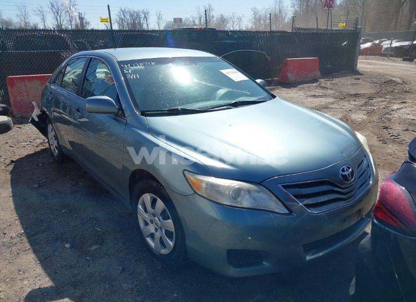 Photo 12 of 2011 Toyota Camry LE (VIN 4T1BF3EK2BU677948)