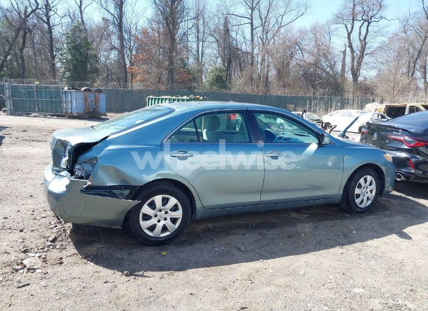 Photo 13 of 2011 Toyota Camry LE (VIN 4T1BF3EK2BU677948)