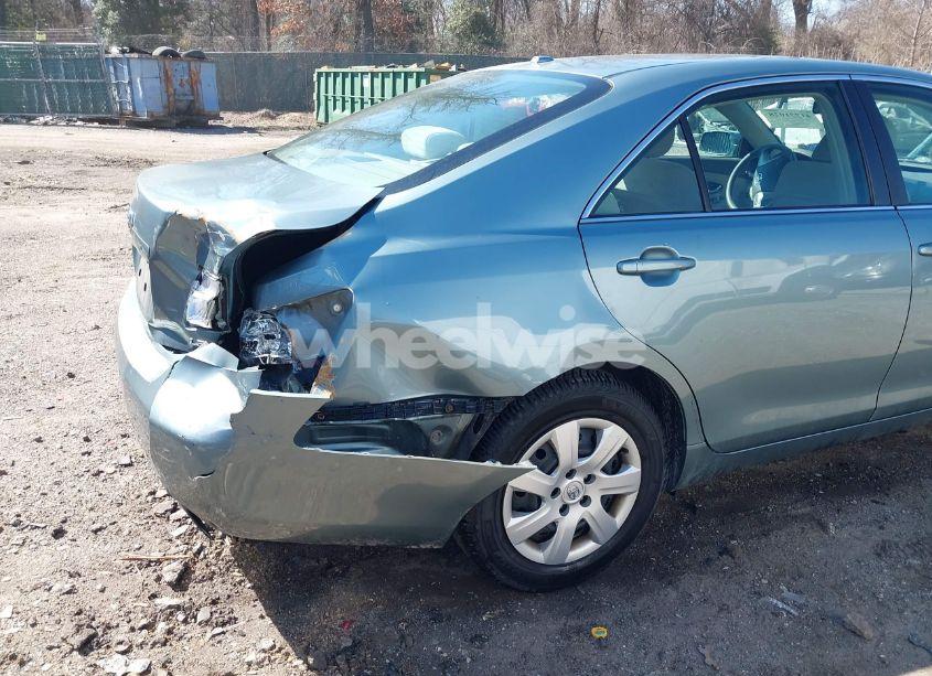 Photo 17 of 2011 Toyota Camry LE (VIN 4T1BF3EK2BU677948)