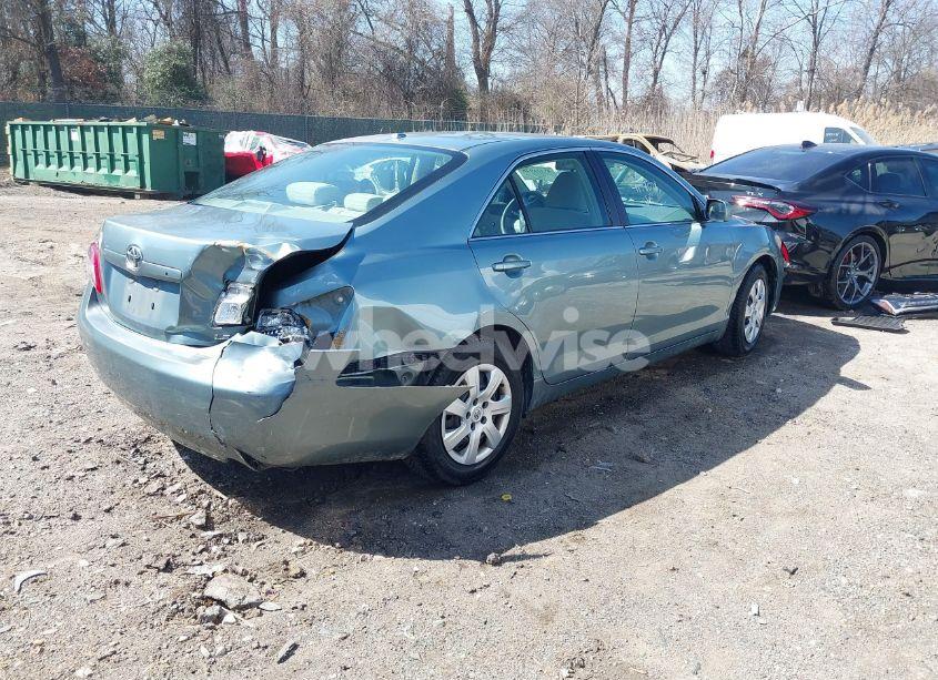 Photo 4 of 2011 Toyota Camry LE (VIN 4T1BF3EK2BU677948)