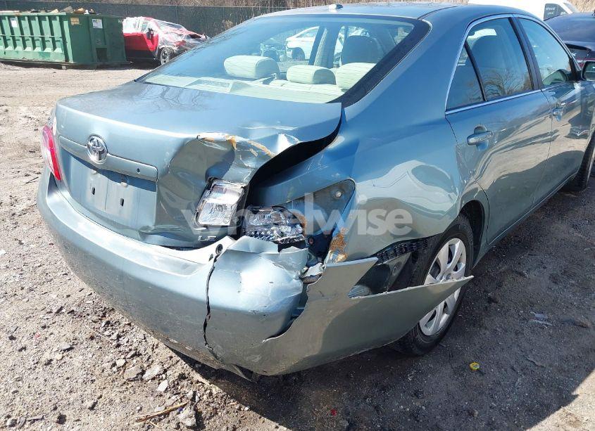 Photo 6 of 2011 Toyota Camry LE (VIN 4T1BF3EK2BU677948)